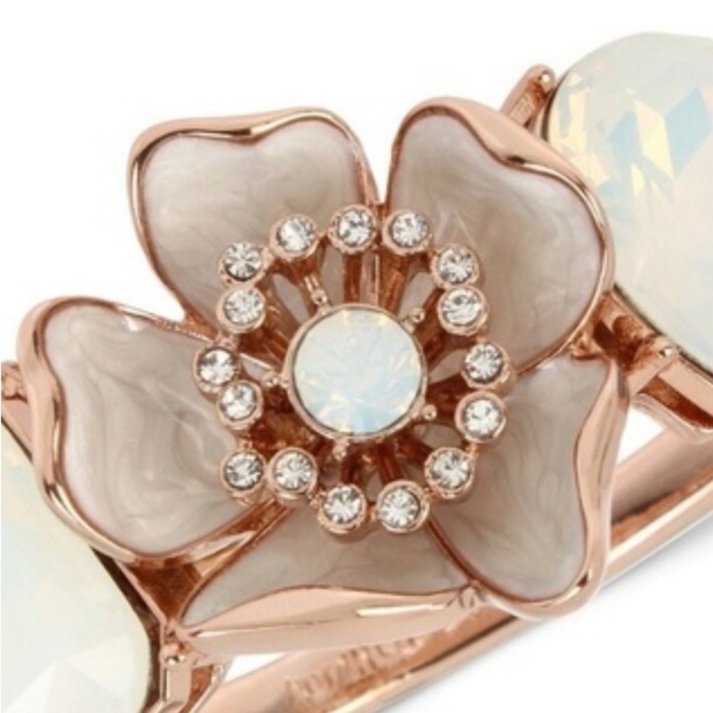 BETSEY JOHNSON Rose Gold Spring Bangle Bracelet - Picture 7 of 8